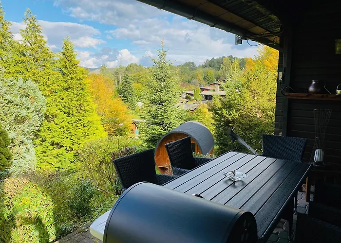 Dachsbau 度假居 Barbis