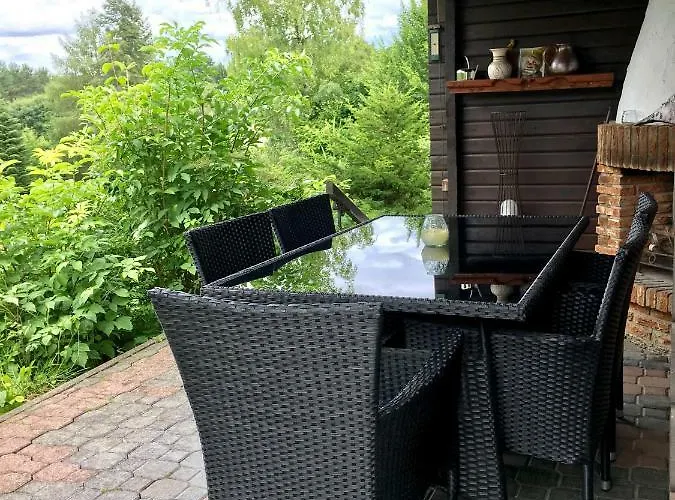 Dachsbau 度假居 *